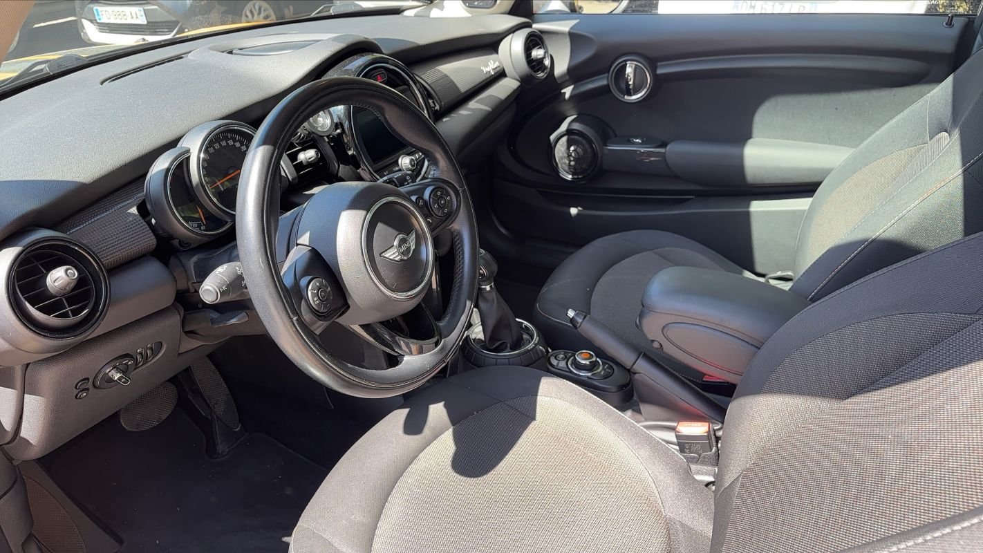 Mini Cooper - Photo 8