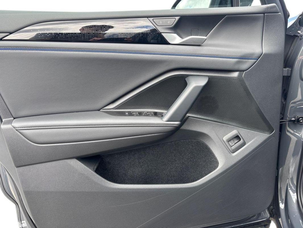 Volkswagen Tiguan - Photo 15