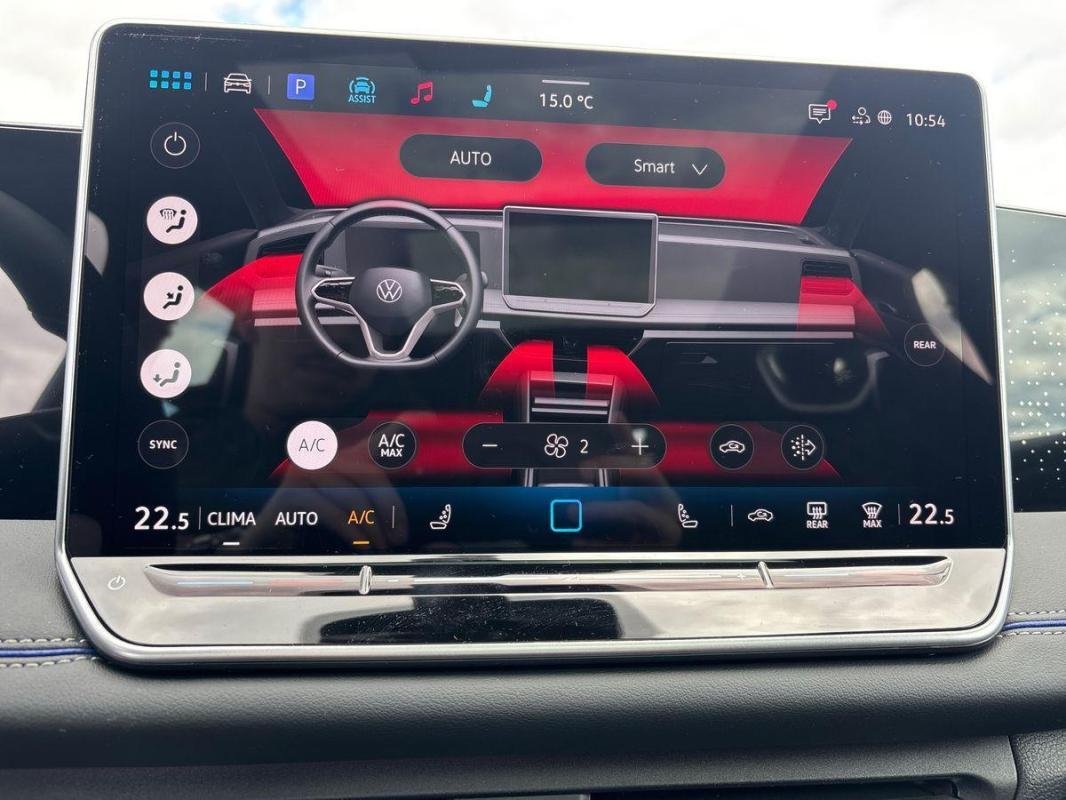 Volkswagen Tiguan - Photo 19