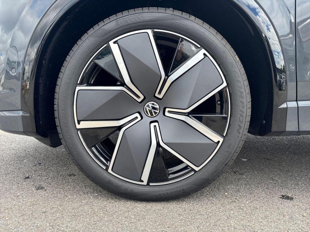 Volkswagen Tiguan - Photo 29
