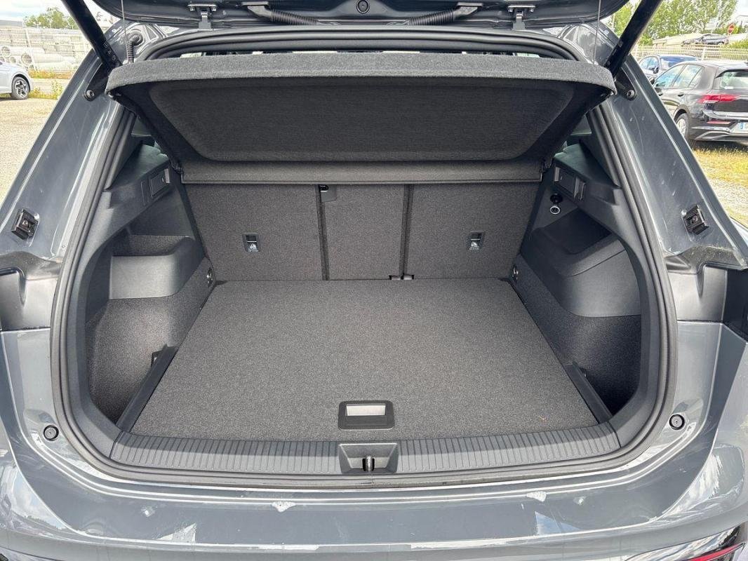 Volkswagen Tiguan - Photo 31
