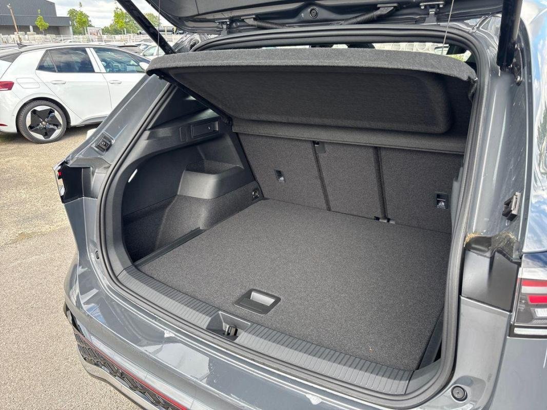 Volkswagen Tiguan - Photo 32