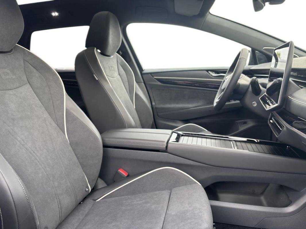 Volkswagen ID.7 - Photo 13