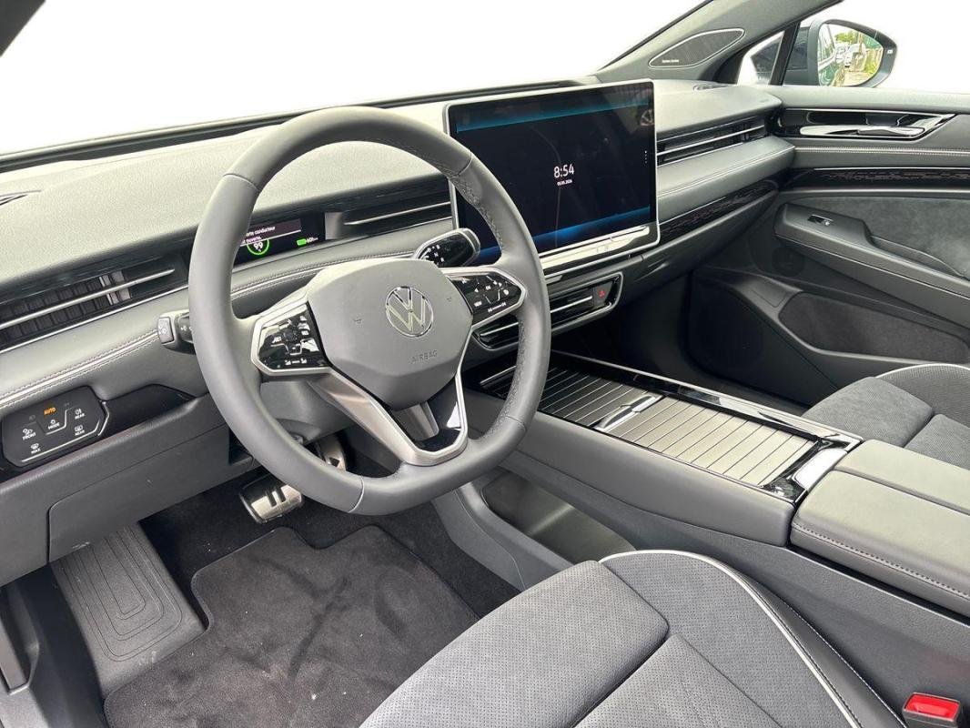 Volkswagen ID.7 - Photo 9