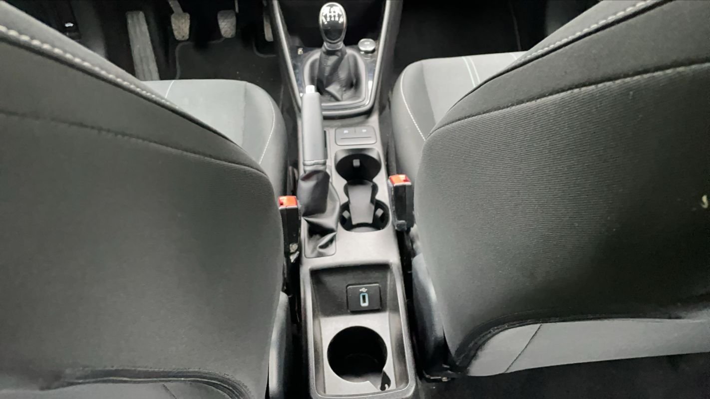 Ford Fiesta - Photo 26