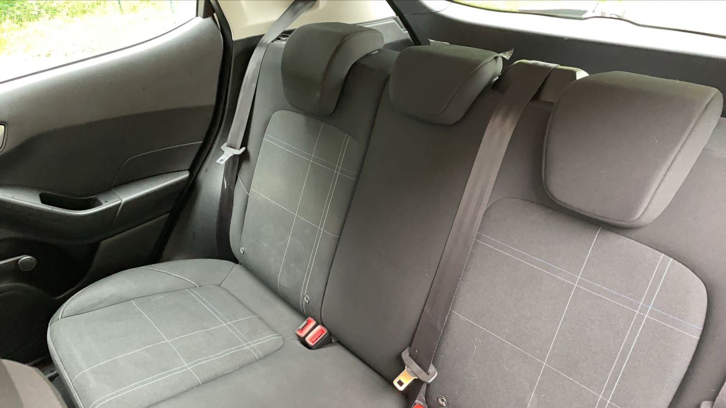 Ford Fiesta - Photo 9