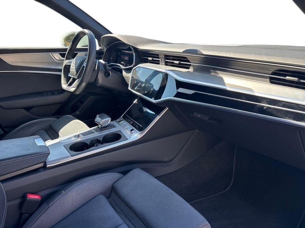 Audi A6 Avant - Photo 13