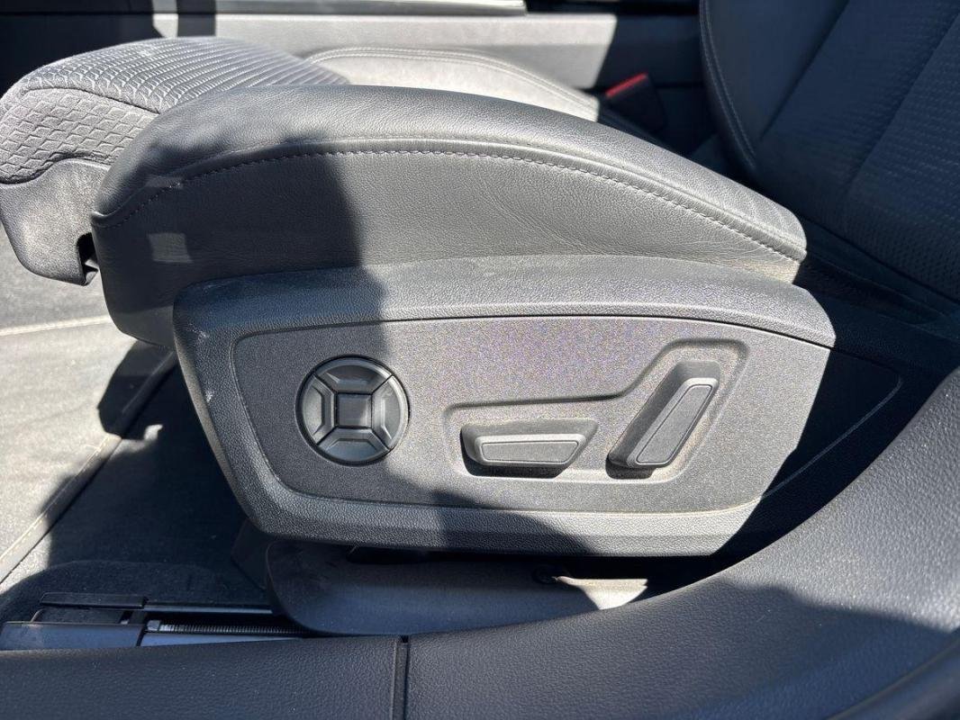 Audi A6 Avant - Photo 14