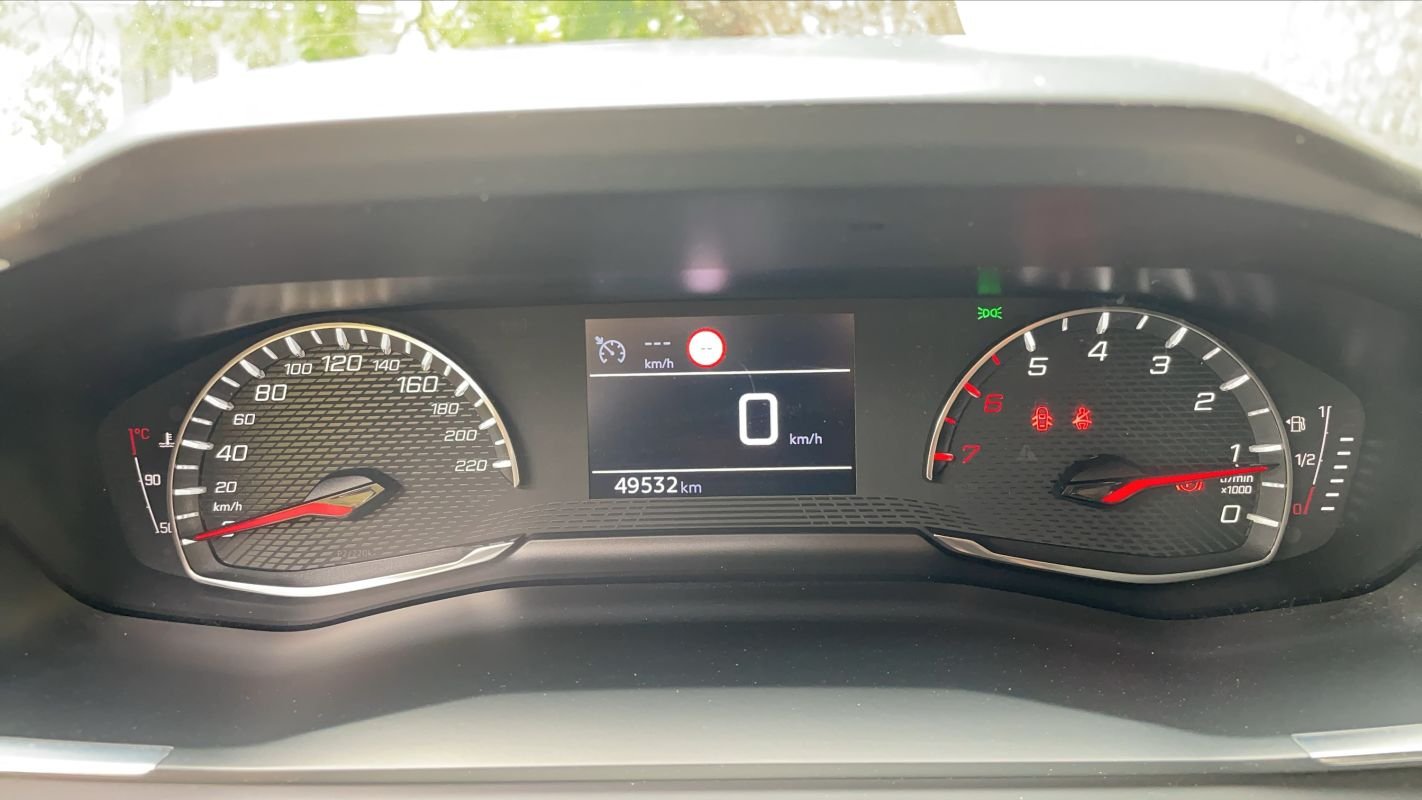 Peugeot 2008 - Photo 12