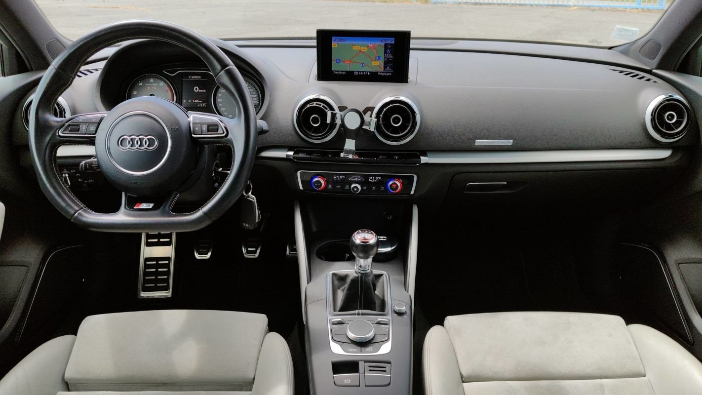 Audi S3 sportback - Photo 11