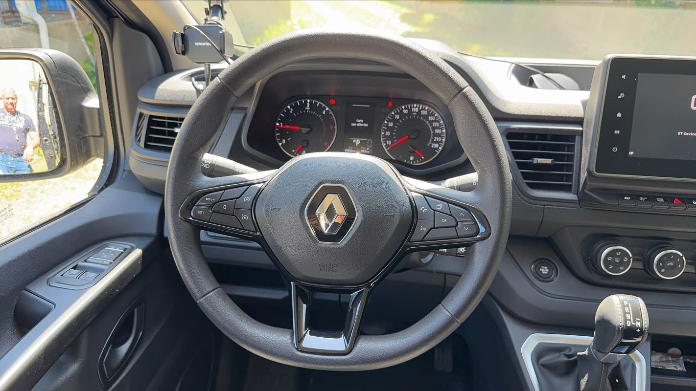 Renault Trafic - Photo 22