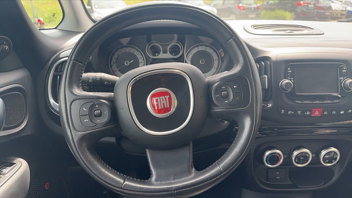 Fiat 500L - Photo 22