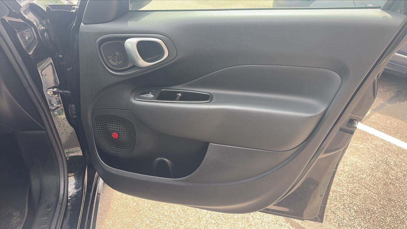 Fiat 500L - Photo 23