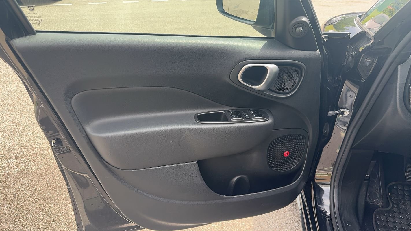Fiat 500L - Photo 7