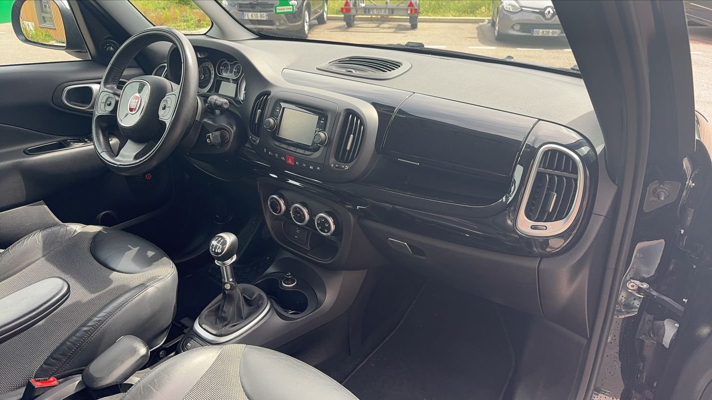 Fiat 500L - Photo 10
