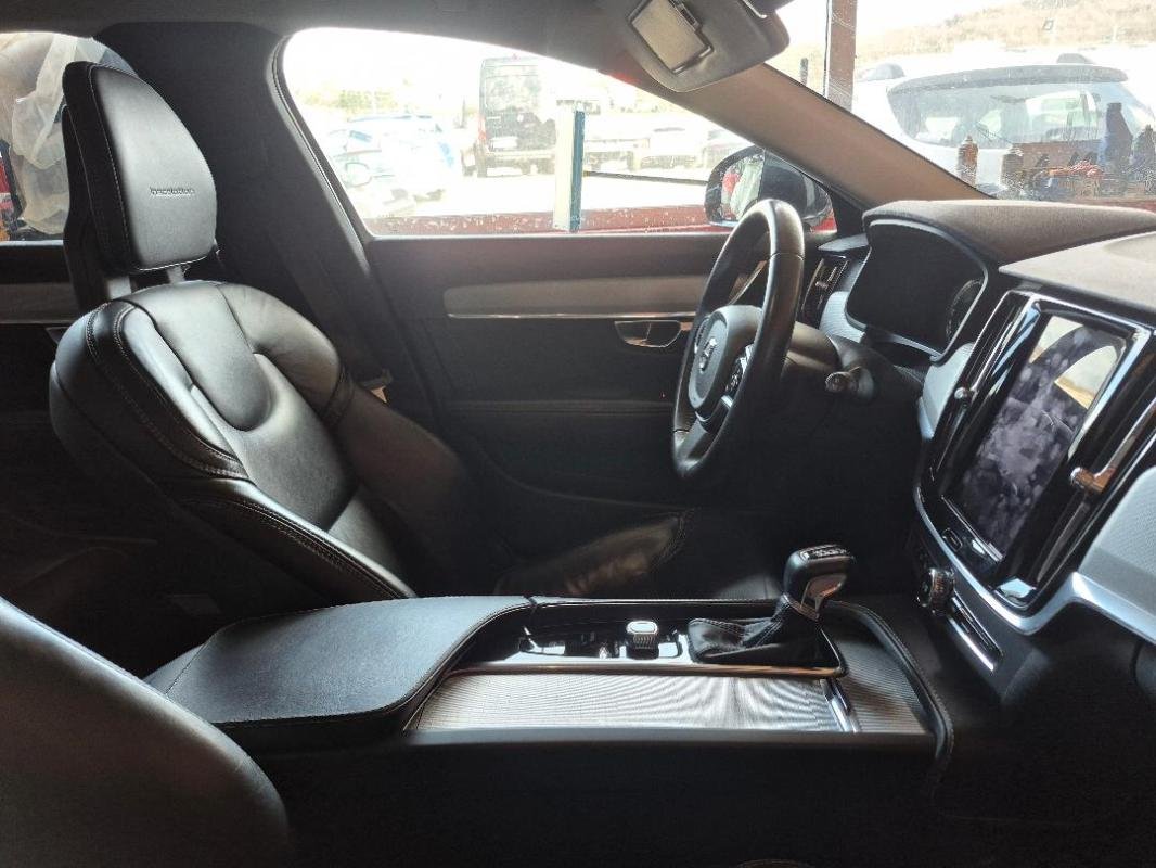 Volvo V90 - Photo 18