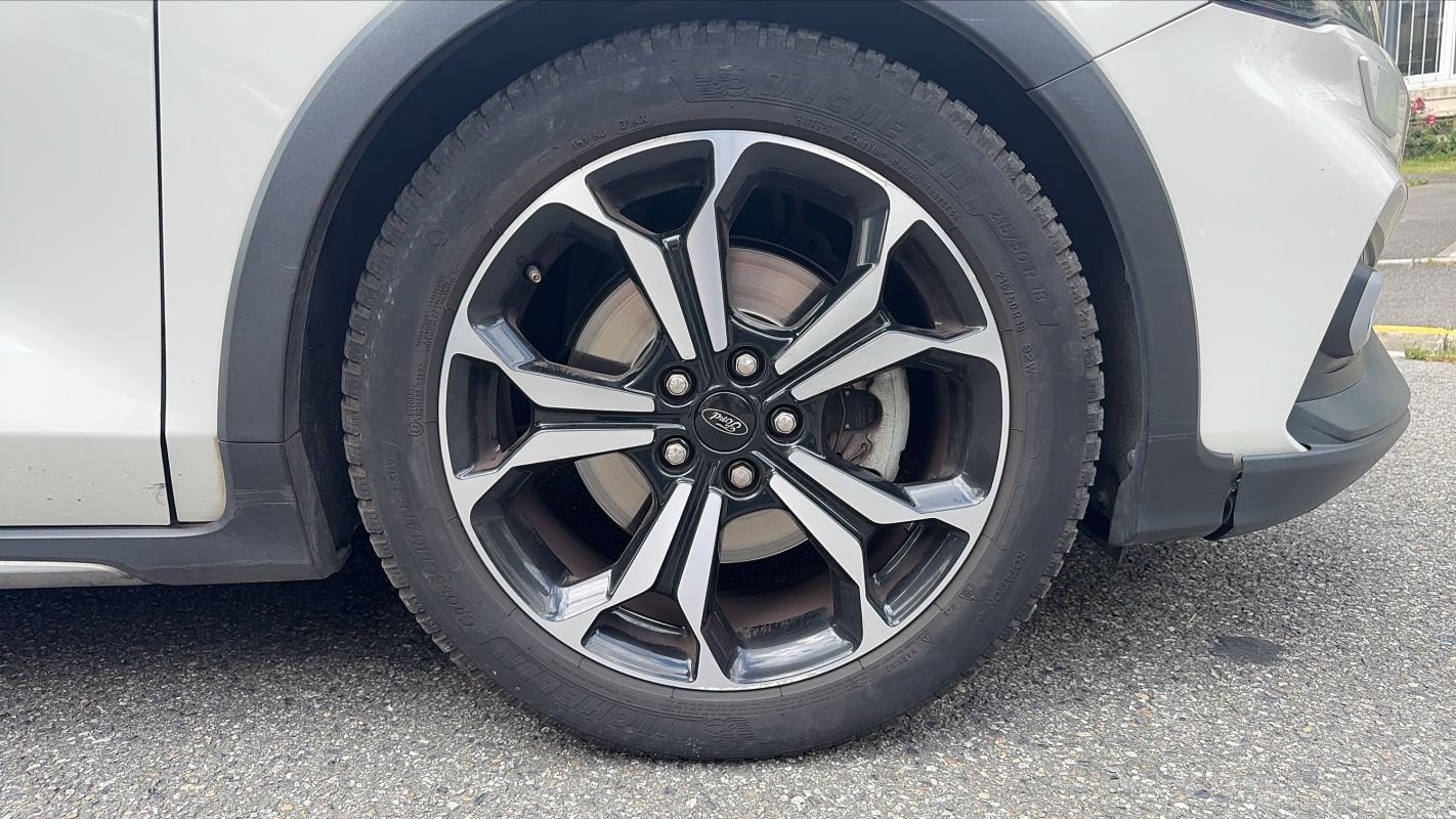 Ford Focus - Photo 17