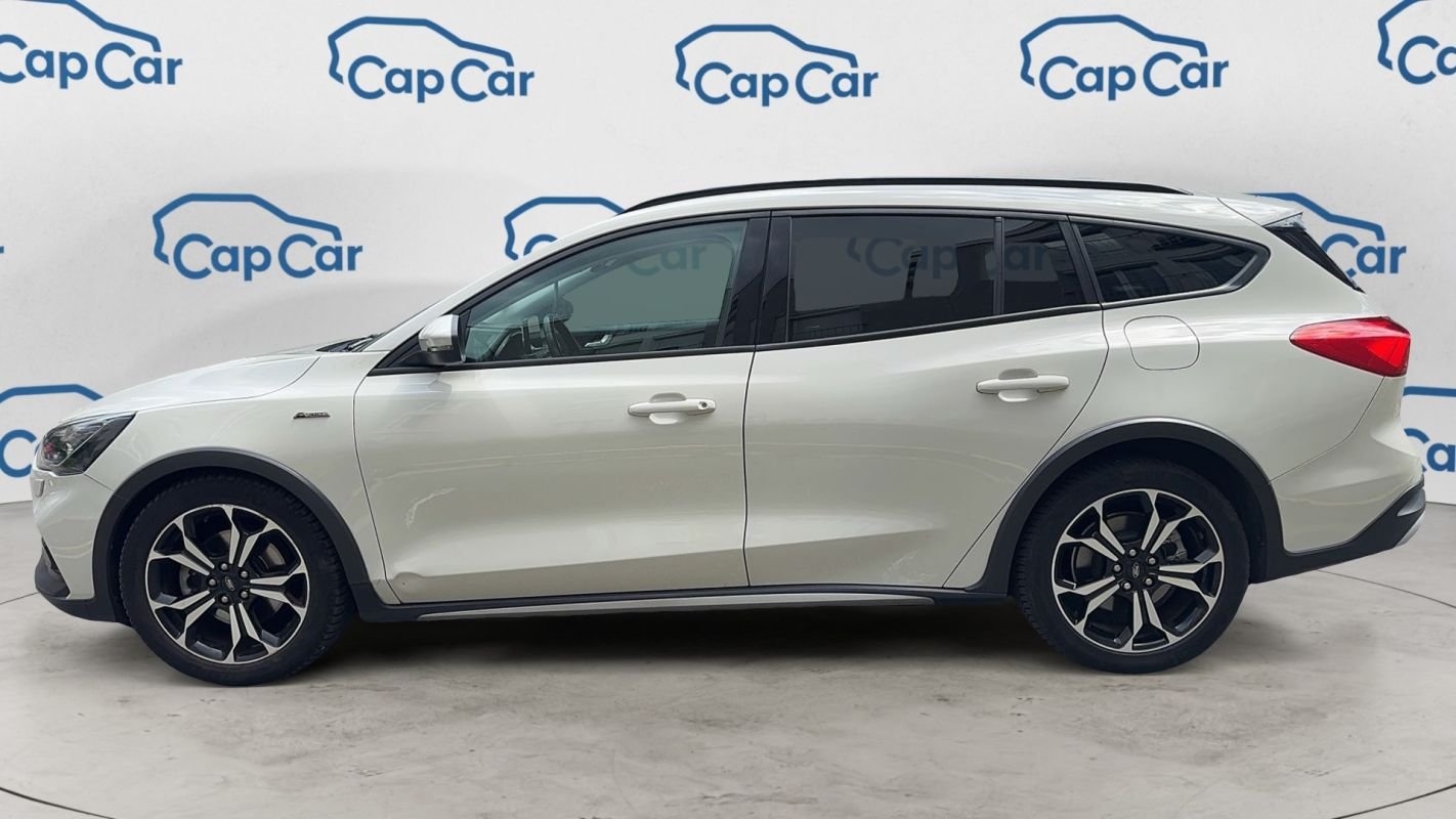 Ford Focus - Photo 2