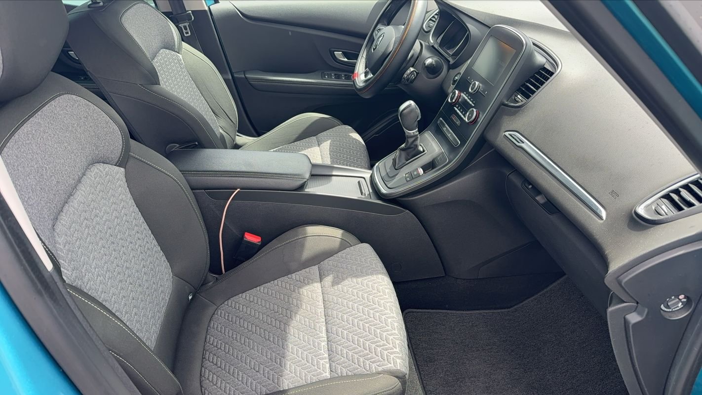 Renault Scénic - Photo 25