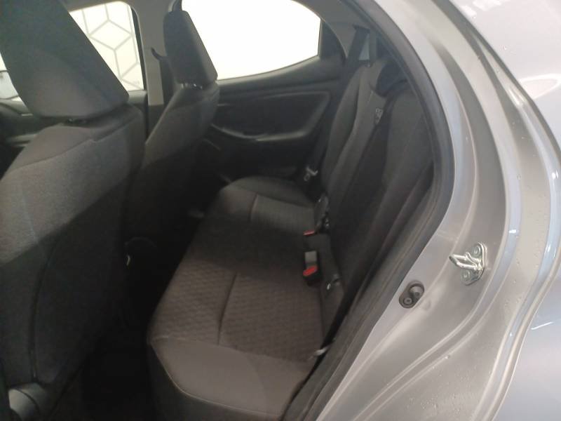 Toyota Yaris - Photo 13