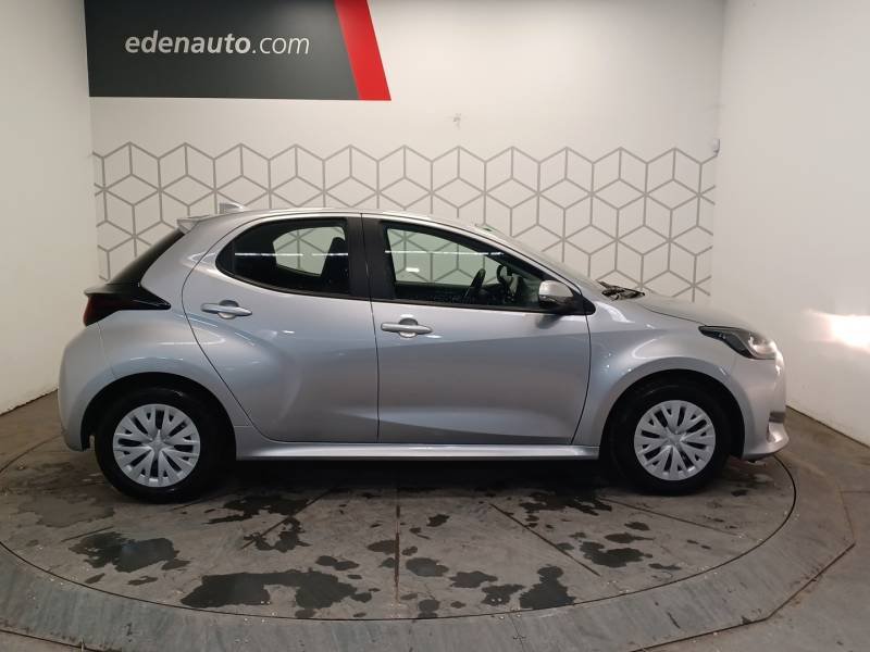 Toyota Yaris - Photo 6