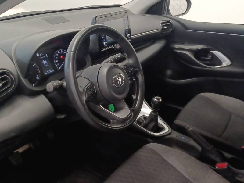 Toyota Yaris - Photo 10