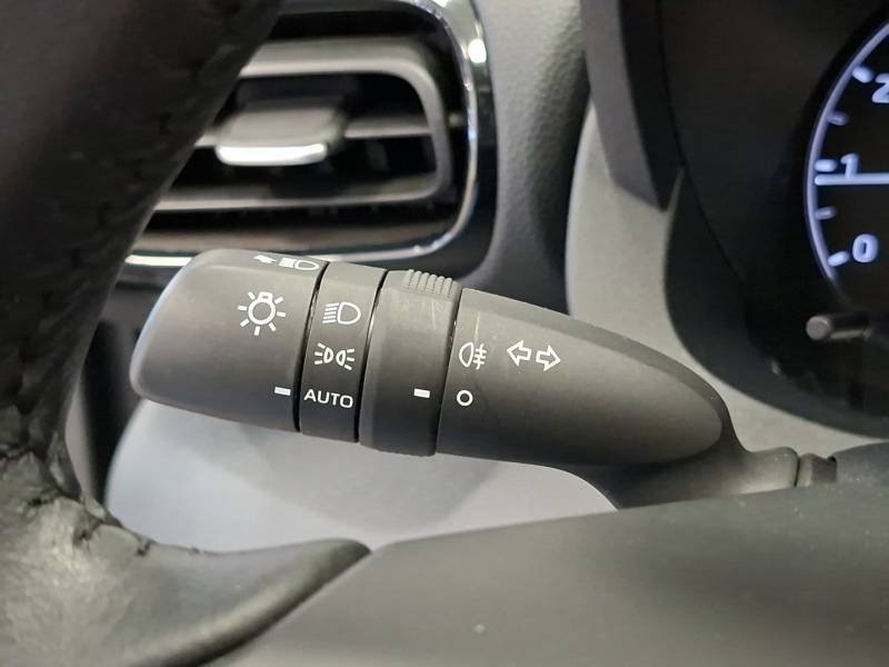 Toyota Yaris - Photo 21