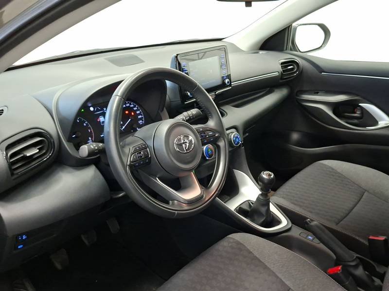Toyota Yaris - Photo 10