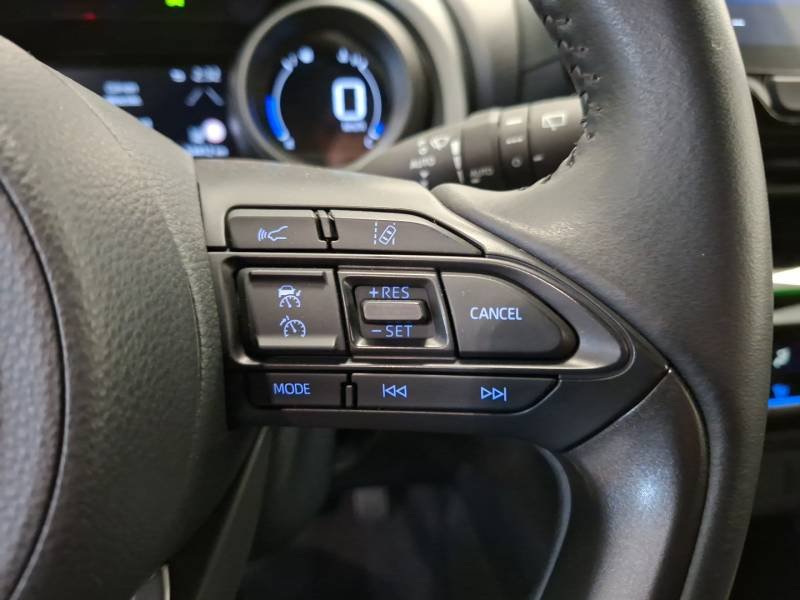 Toyota Yaris - Photo 18