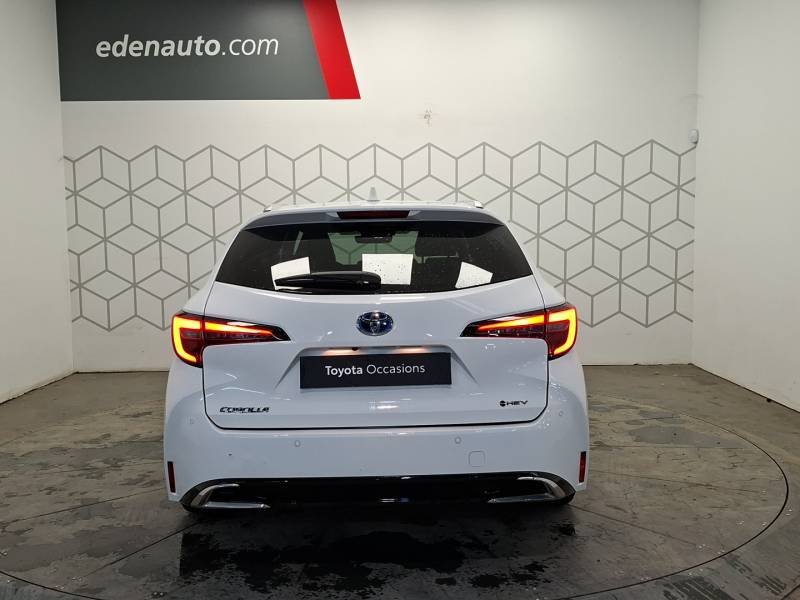 Toyota Corolla - Photo 4