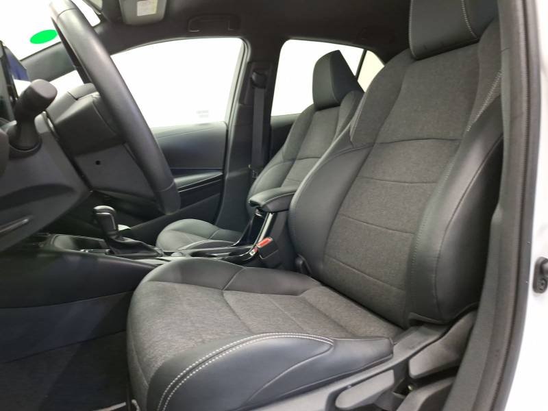 Toyota Corolla - Photo 15