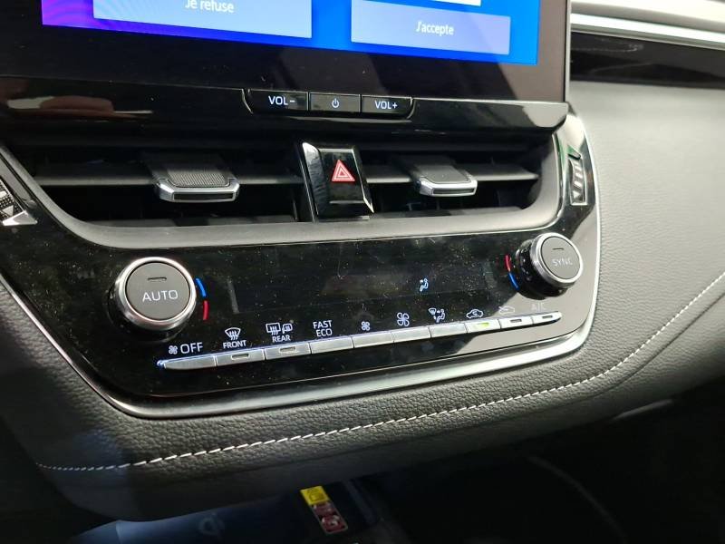 Toyota Corolla - Photo 25
