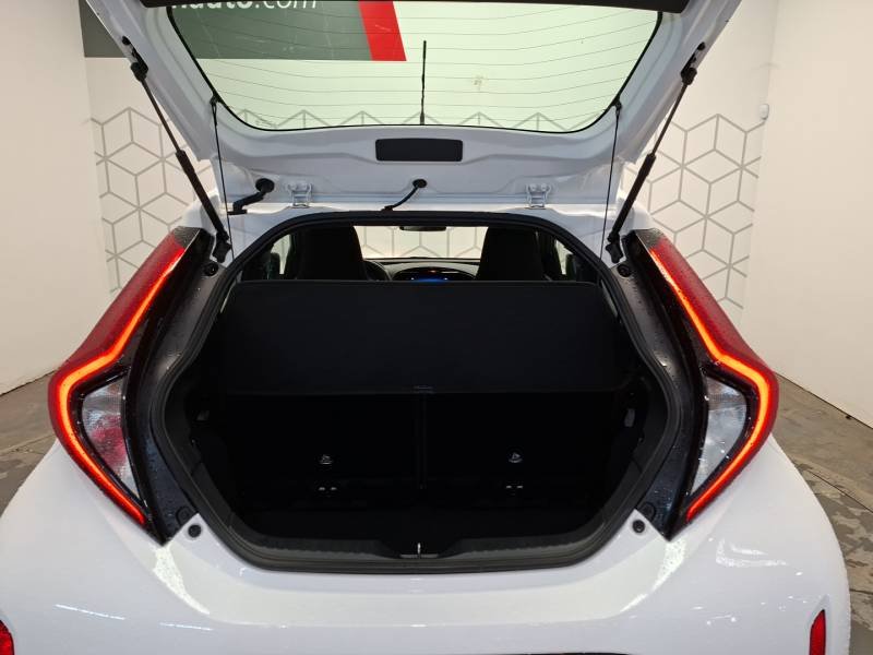 Toyota aygo x - Photo 13