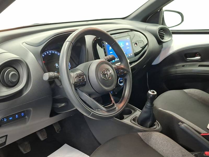 Toyota aygo x - Photo 10
