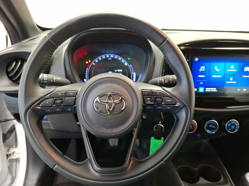 Toyota aygo x - Photo 16