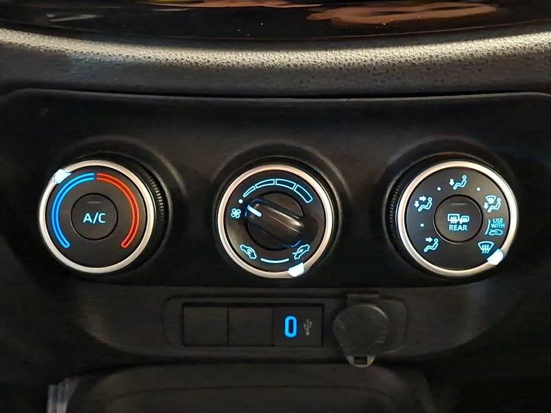 Toyota aygo x - Photo 24