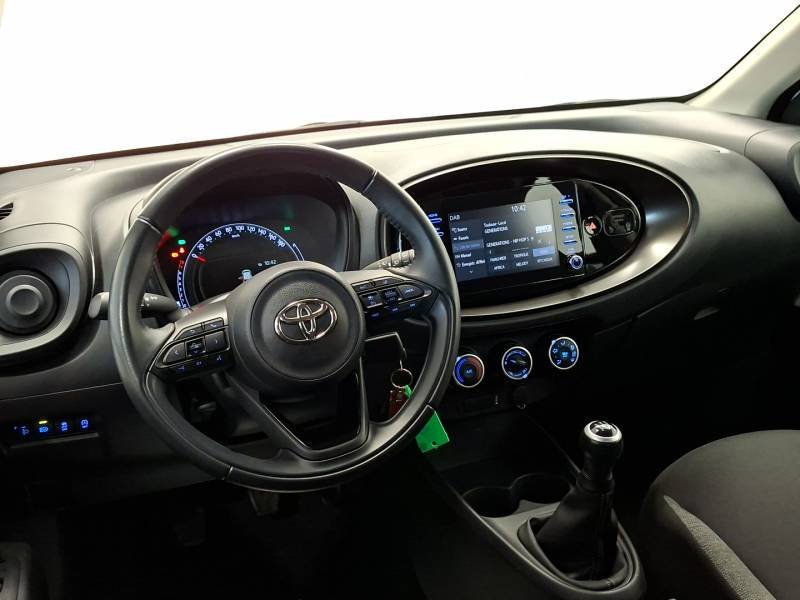 Toyota aygo x - Photo 11