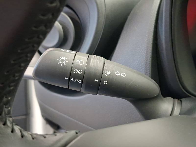 Toyota aygo x - Photo 19
