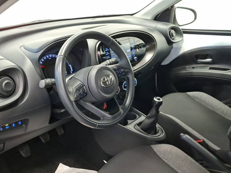 Toyota aygo x - Photo 10