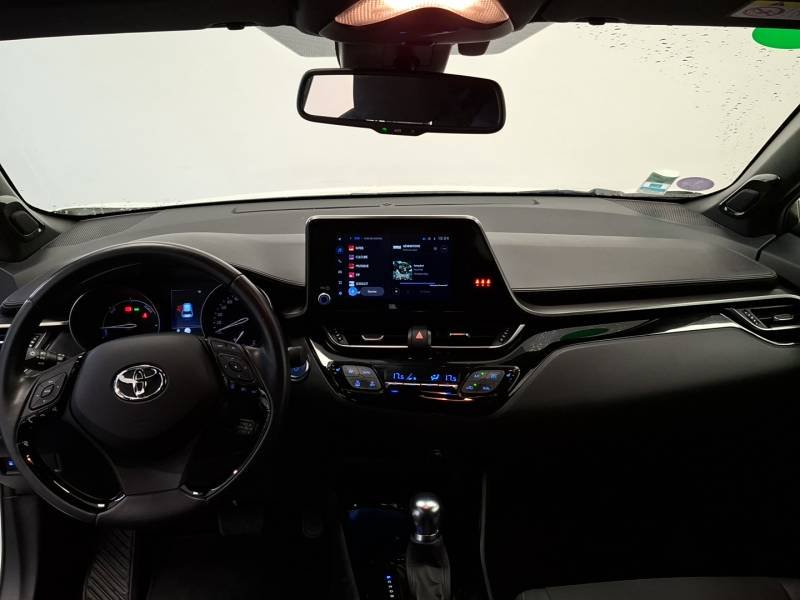 Toyota C-HR - Photo 11