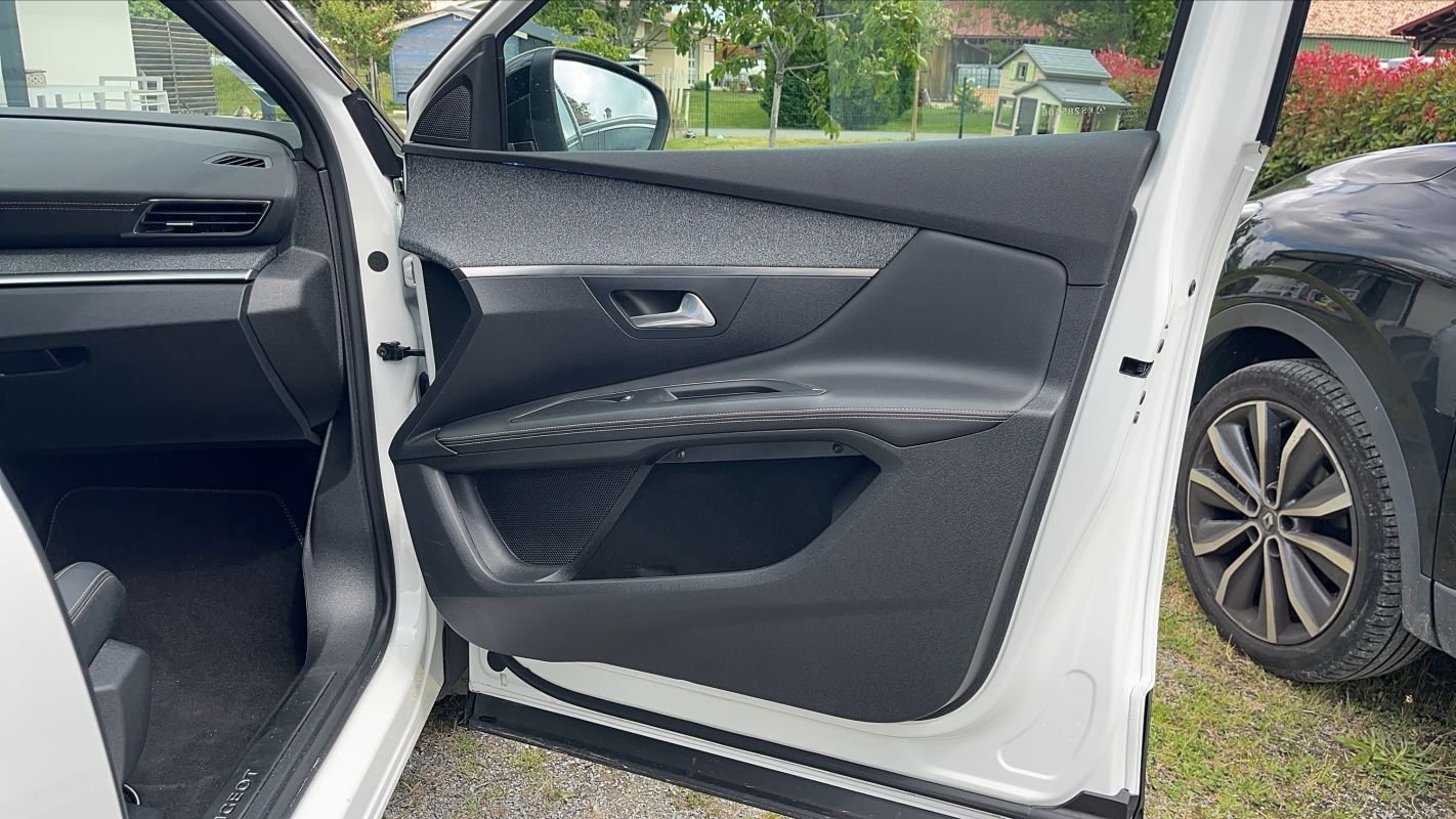 Peugeot 3008 - Photo 24