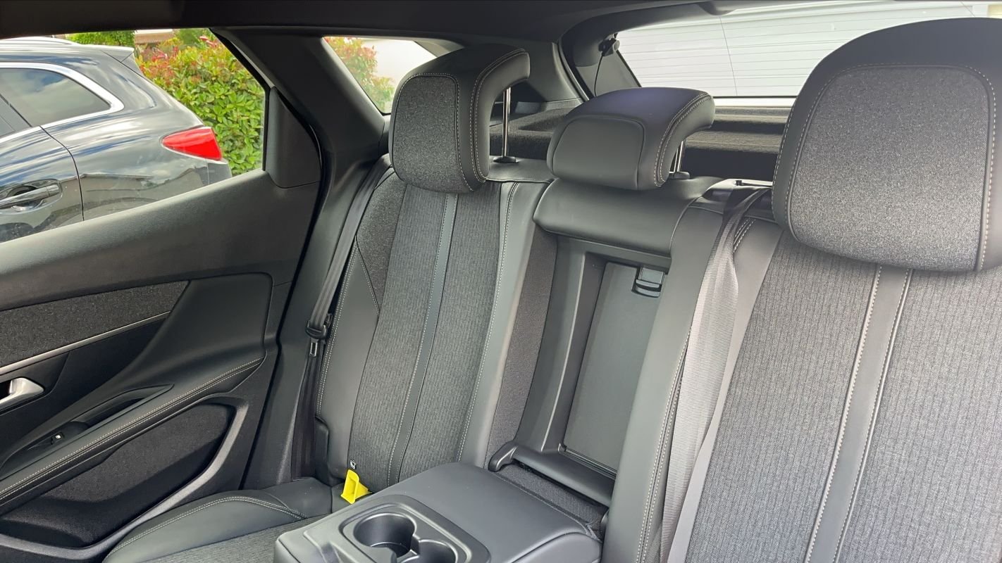 Peugeot 3008 - Photo 9