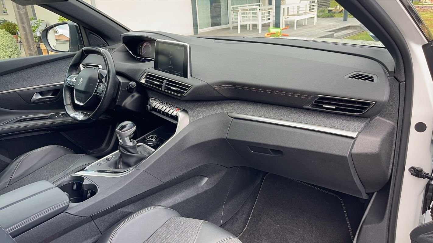Peugeot 3008 - Photo 10