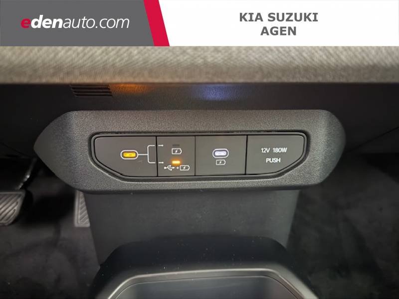 Kia EV4 - Photo 13