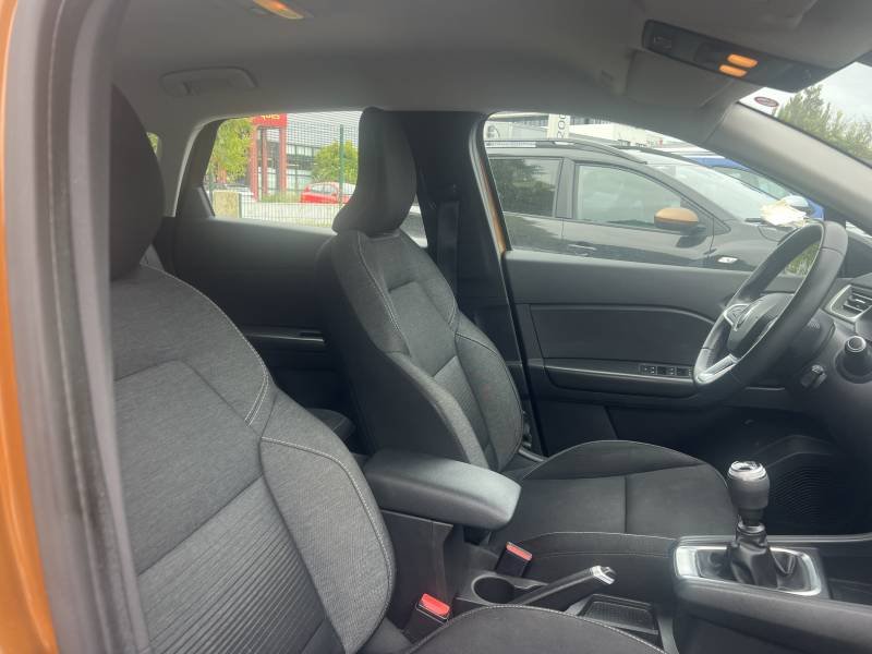 Renault Captur - Photo 13