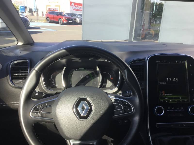 Renault Scénic - Photo 23