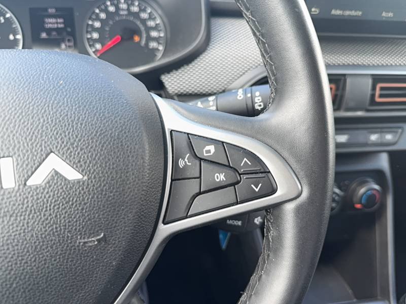 Dacia Sandero - Photo 28