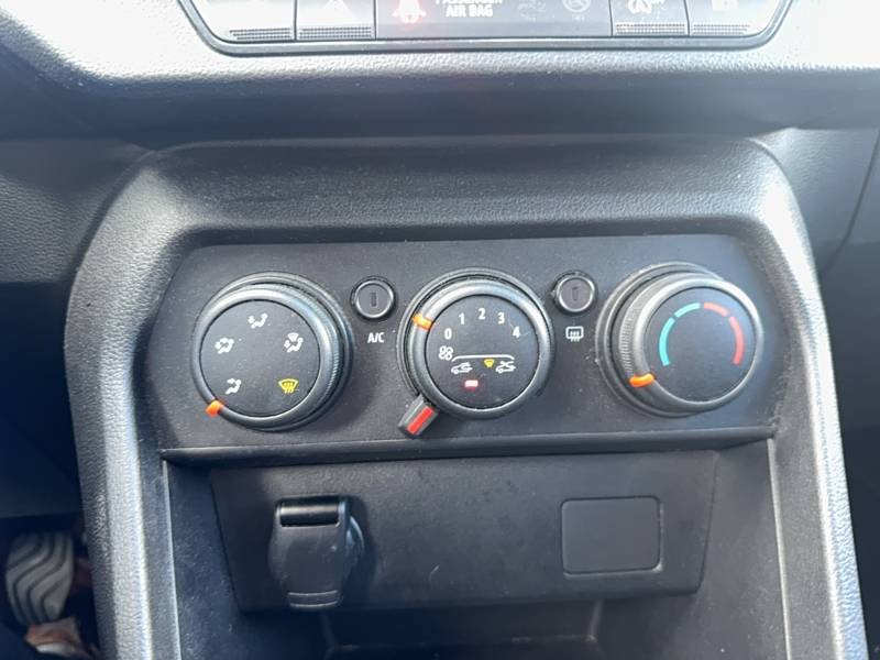 Dacia Sandero - Photo 38