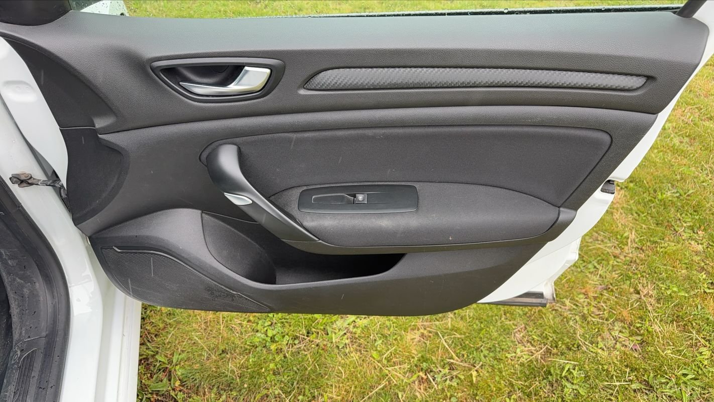 Renault Mégane - Photo 24