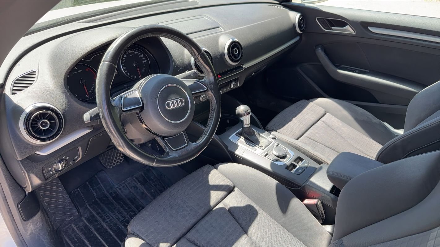 Audi A3 Cabriolet - Photo 8